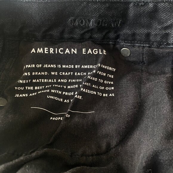 American Eagle Mom Jean High Rise Distressed Ripped Black Denim Ankle 10 R - Picture 7 of 8